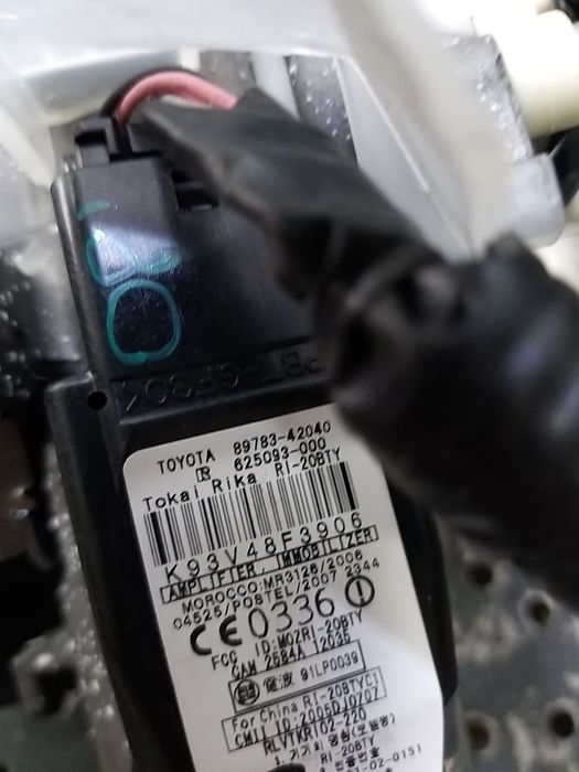 Contact auto cu cheie toyota rav 4 3 a3 8978342040 625093000