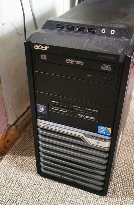 продам фирмовый ПК Acer