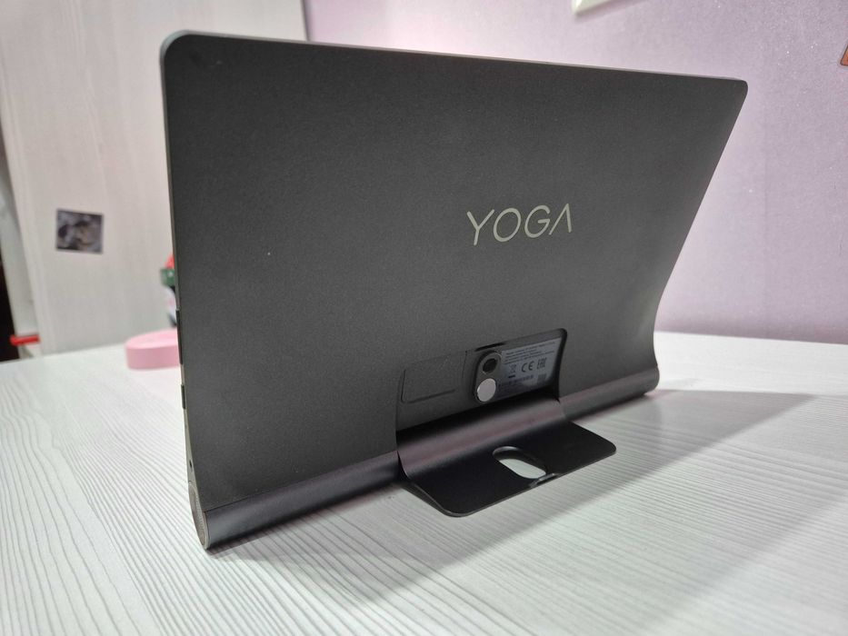 Планшет Lenovo Yoga Smart Tab YT-X705X