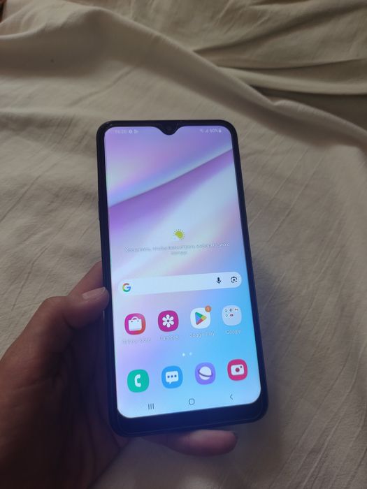 Продам телефон Samsung