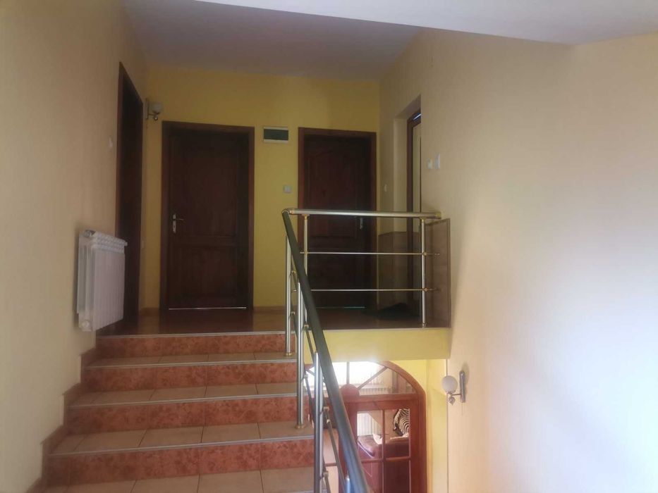 Продава се Къща в Пазарджик, Запад - 250 кв.м за 3400 €/кв.м - Снимка #23