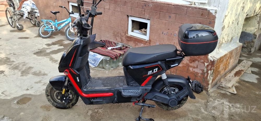 Skuter sotiladi 2mln500