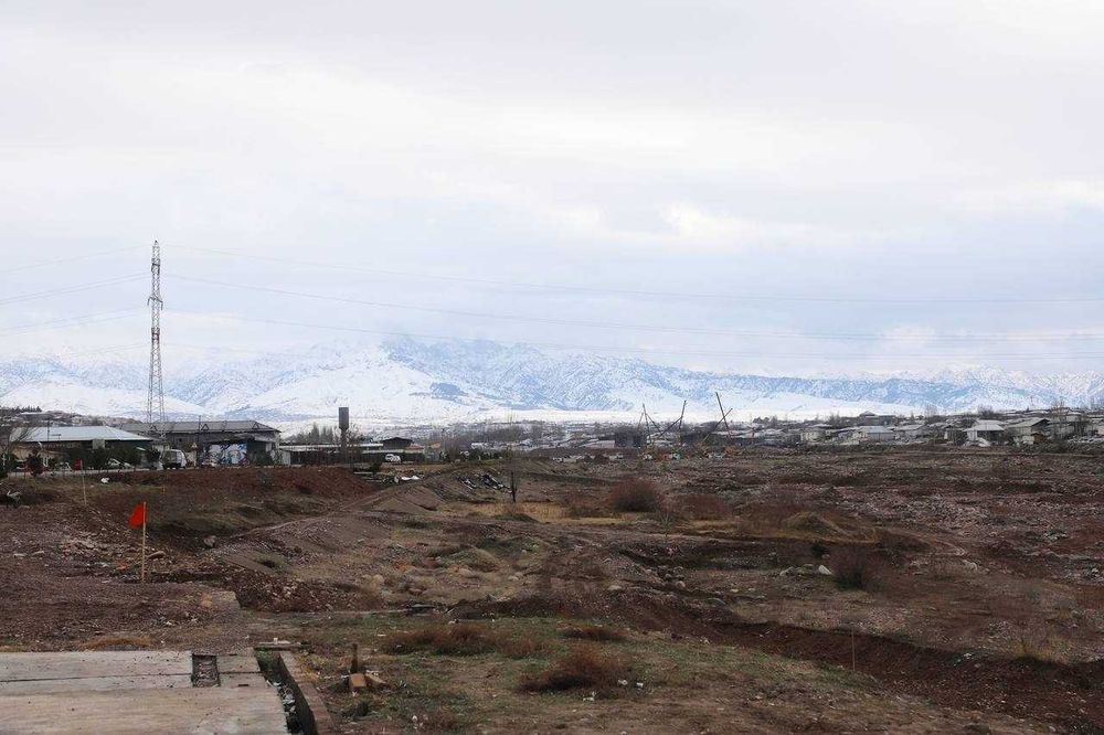 Usta fundament  tunka va devor o'rash ishlari shlakablok terish