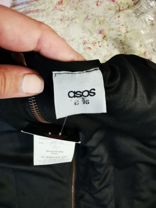 Rochie Asos cu paiete mărimea 36 noua cu eticheta pt Revelion