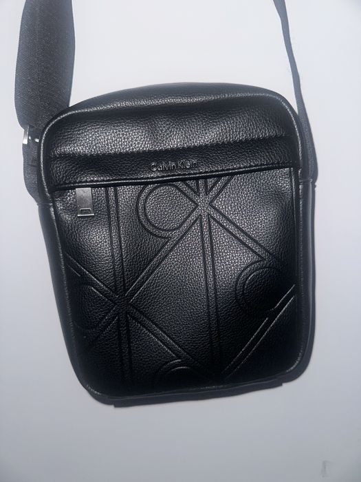 продам сумку calvin klein