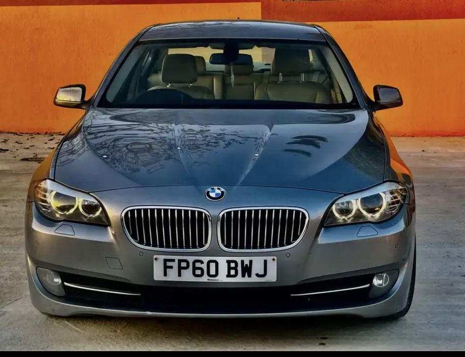 Dezmembrez Bmw seria 5 F10 520d N47D20C