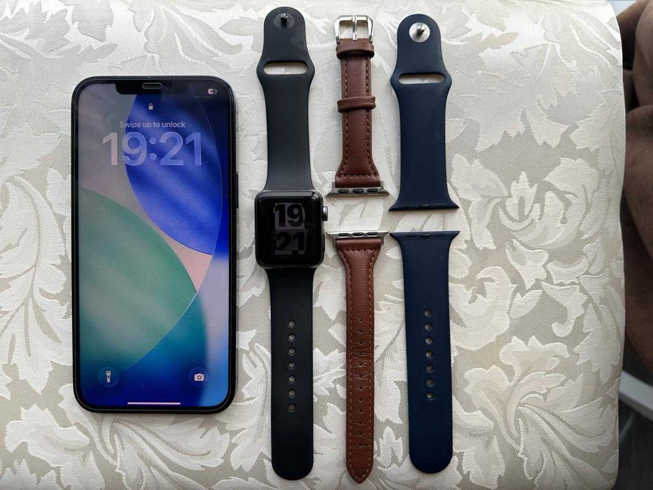 Iphone 12 Pro Max + Apple Watch Series 3
