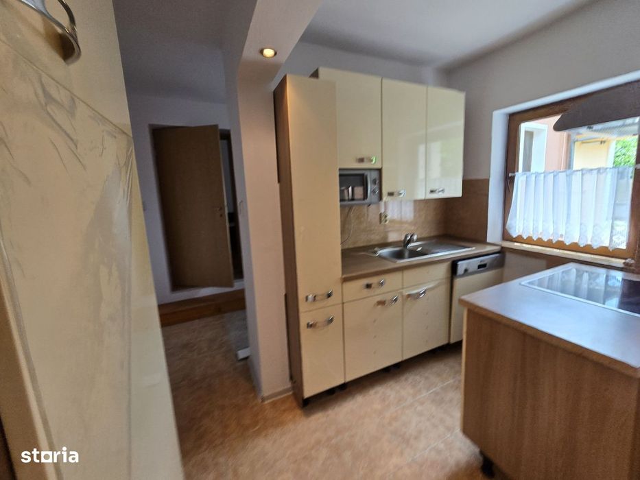 Casa individuala complet renovata 4 camere, Bogdanestilor