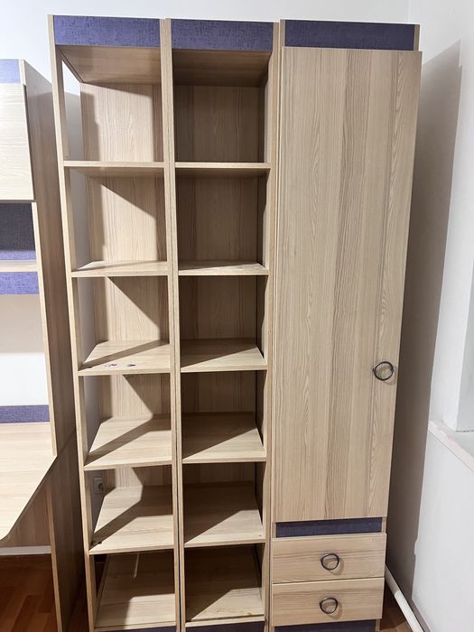 Продаю шкафы тумбочка