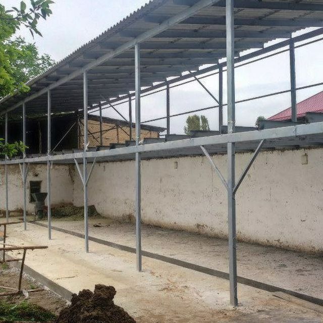 Том Навес Парник курамиз