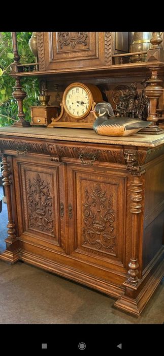 Антикварный шкаф Франция