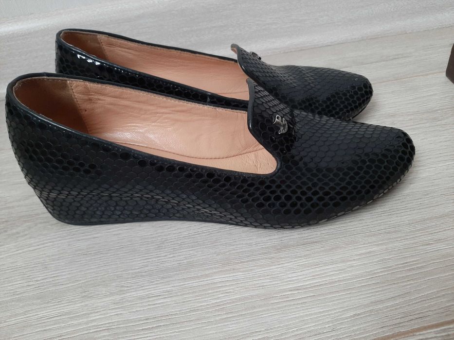 Черные лоферы,40 размер