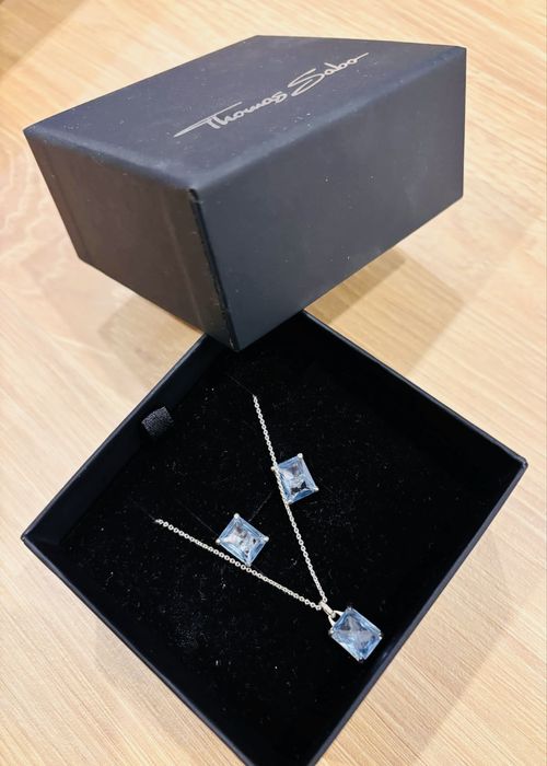 Thomas Sabo Нов комплект колие и обеци на винт със син камък