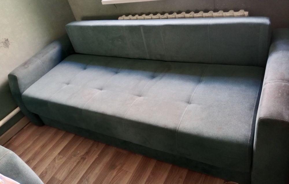 Диван, кресло и пуф