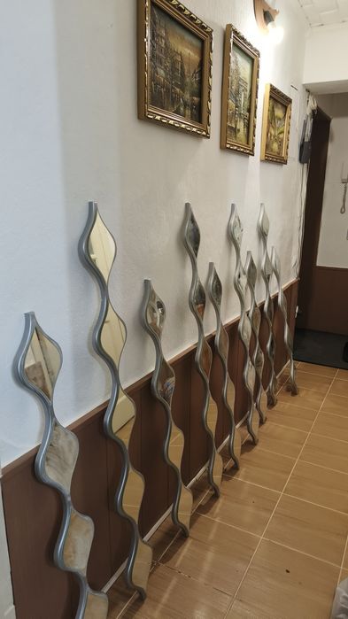 Продам зеркала настенные
