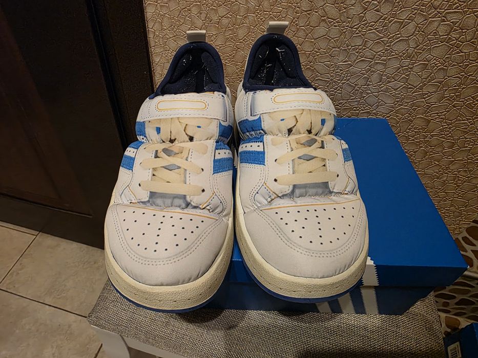 Adidas спортни обувки