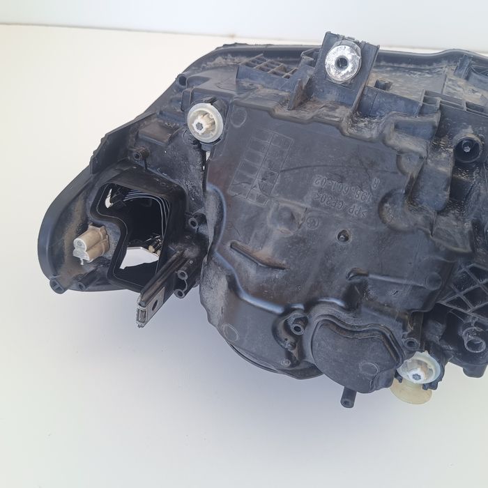 Десен фар BMW F30 F31 LCI ADAPTIVE LED FEIS 7471312