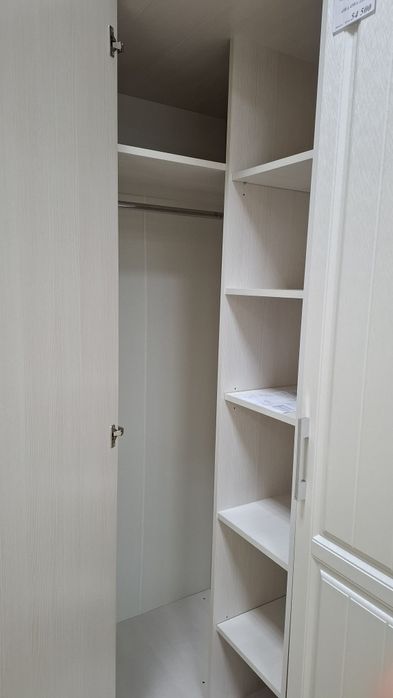 Шкаф угловой и шкаф прямой