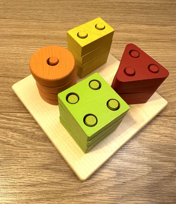 Cubika jucarie lemn sortare forme geometrice