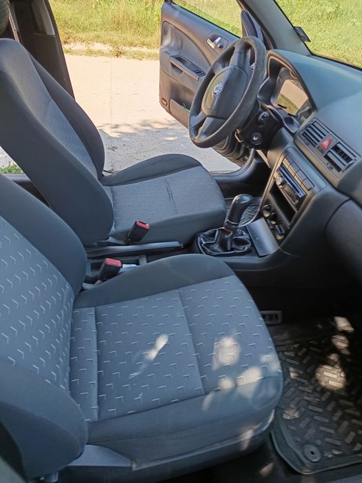 Skoda Octavia    2010