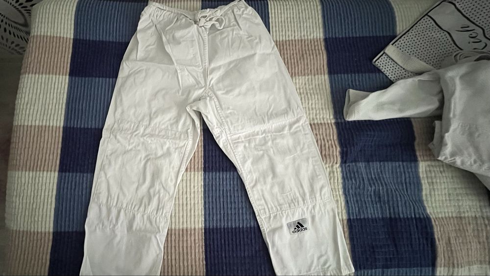 Продам кимоно для детей