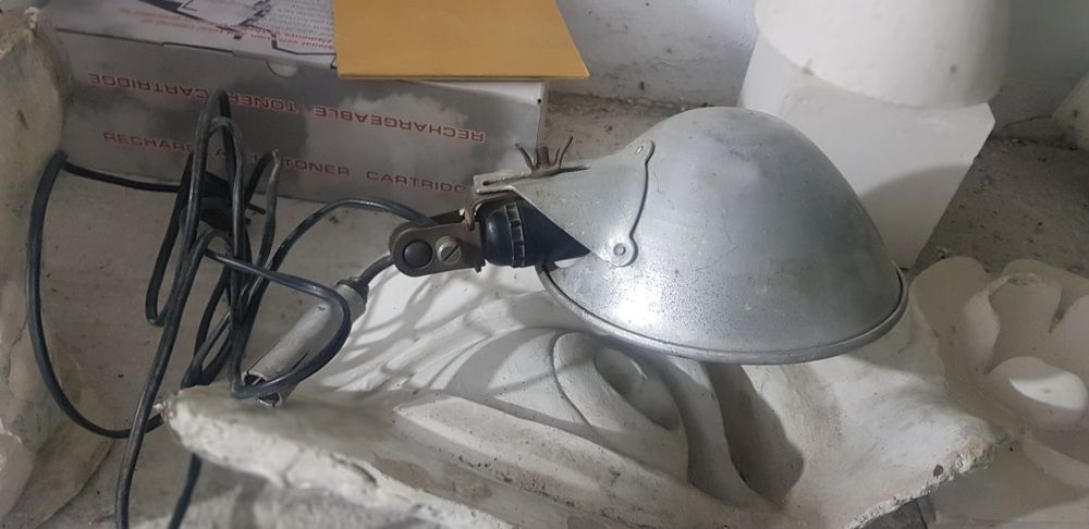 Лампа светильник