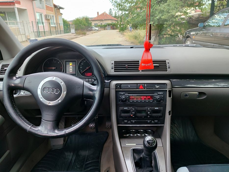 Audi A4 Всичко работи безупречно