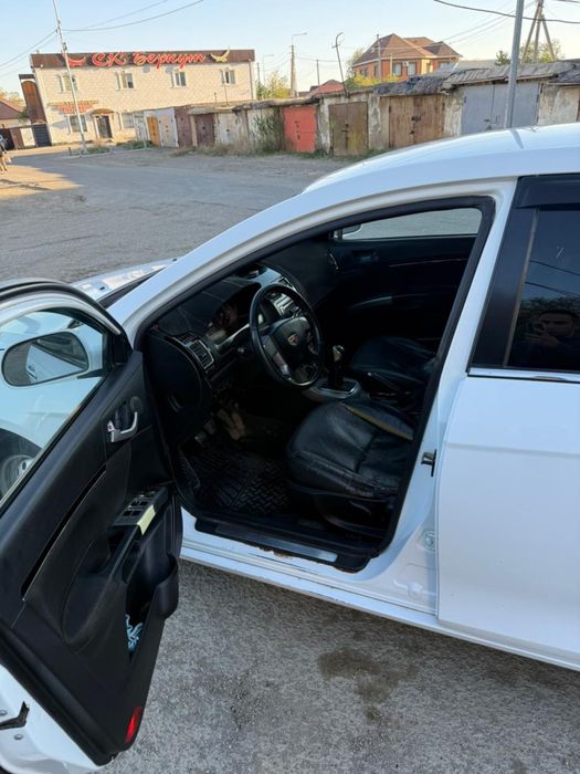 Geely Emgrand S7 2013 года