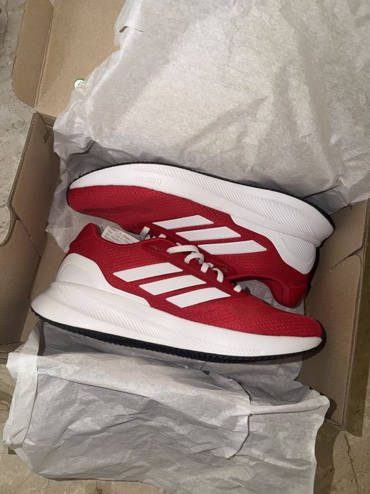 Дамски Adidas маратонки, размер 42 – червени / бели