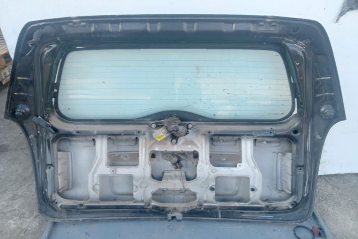 Hayon / Haion cu luneta Opel Astra G