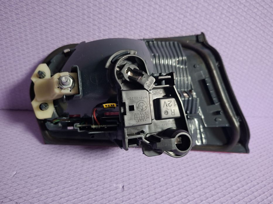 Stop portbagaj haion BMW F30 F31 Nonfacelift