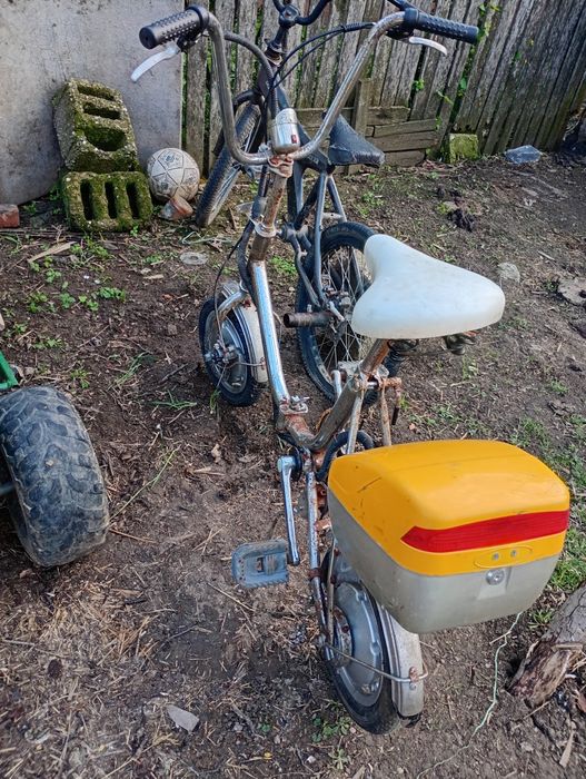 Bicicletă electrică cu doua baterii trebuie legate firele