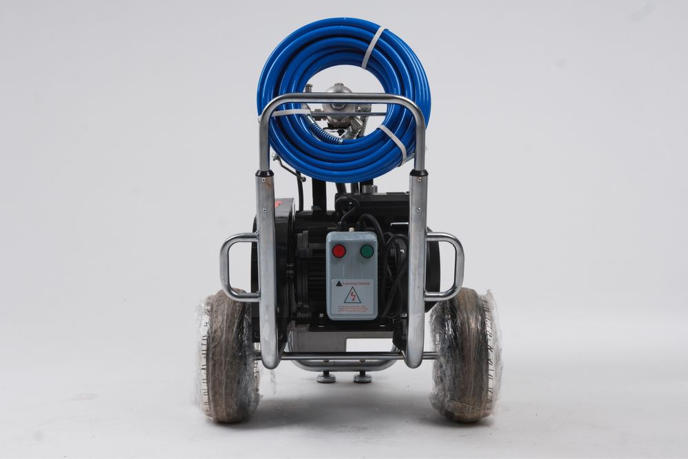 Безвоздушный распылитель,шпаклевочный аппарат, краскопульт-DBT 970