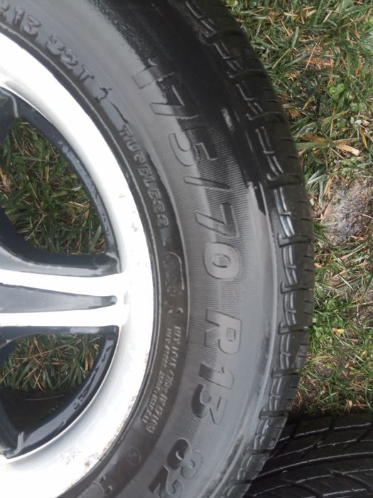 Джанти с гуми от Пежо 206 / 175 70 13 всесезонни гуми