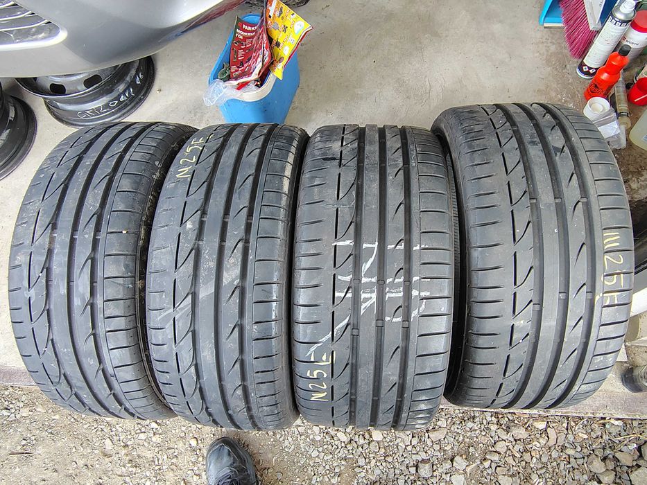 4бр.летни гуми BRIDGESTONE 225 40 18+245 35 18 DOT17-19 цена за брой