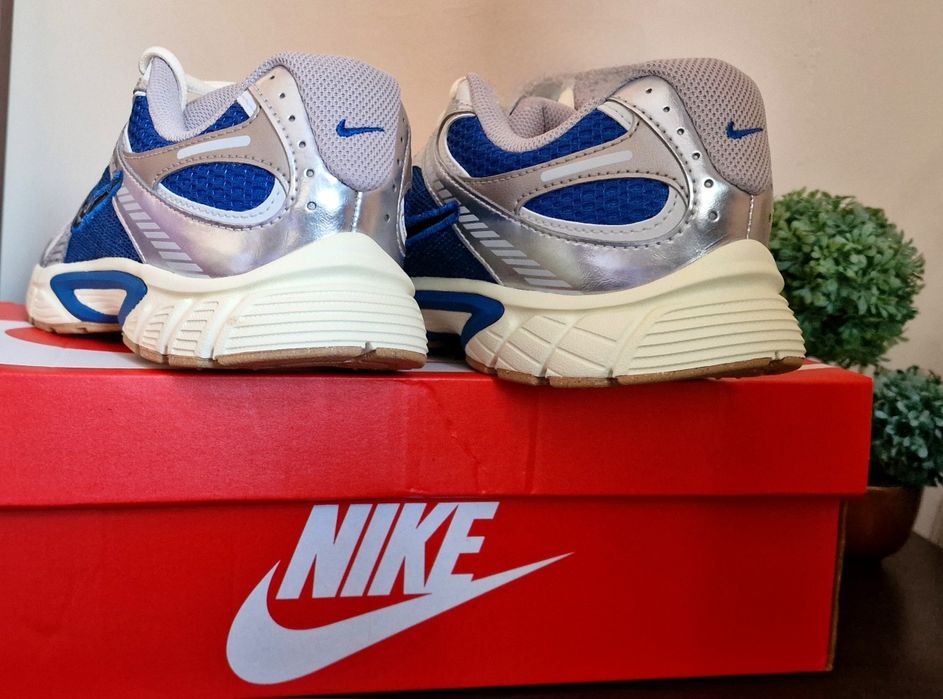 NikeV5 нови с кутия