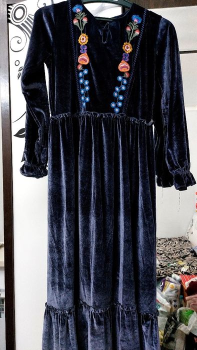 Продам женскую одежду