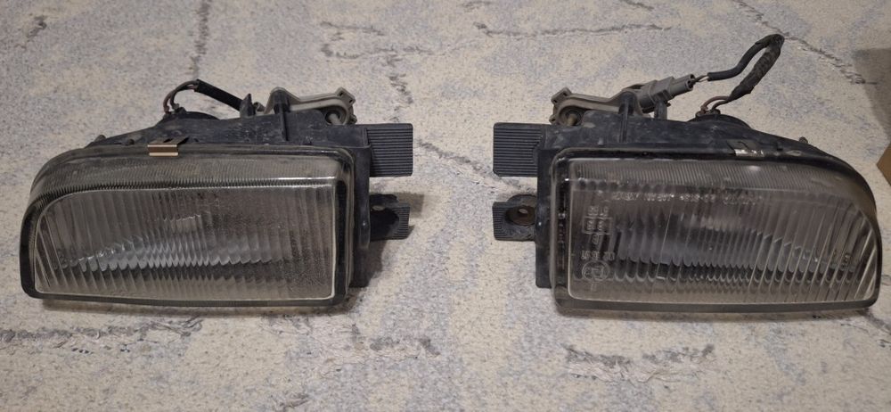 Противотуманки Caldina.