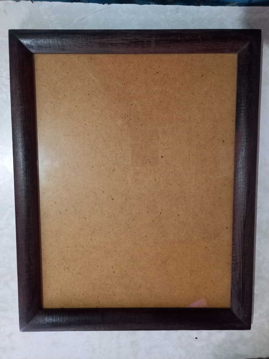 Рамки для фото деревянные 32 см на 40 см со стеклом