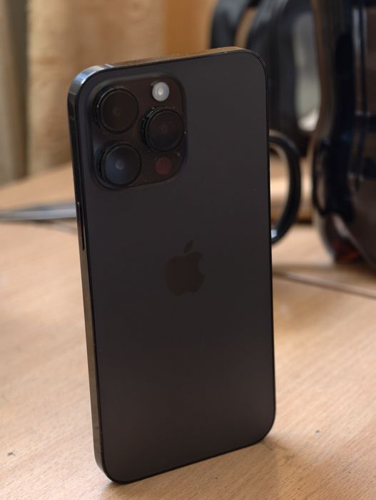 iPhone 14 pro max состояние идеальное