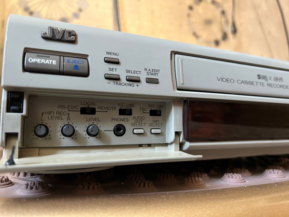 SVHS видеомагнитофон Super VHS JVC