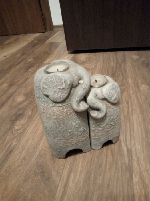 Нови, красиви и функционални вази от чешки порцелан и други за дома