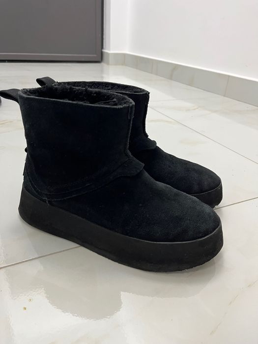 Cizme UGG originale marimea 36