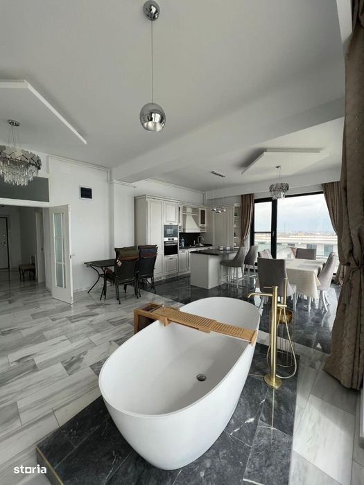 Penthouse-3 camere vedere la mare