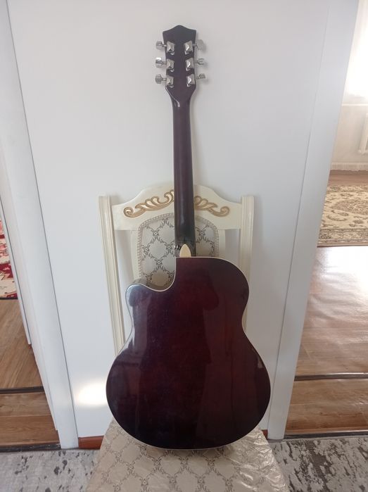 Продам Гитару Foix