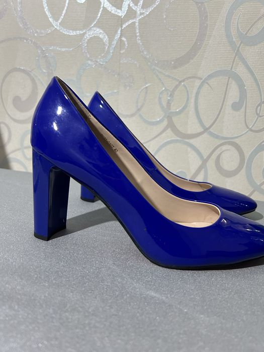 Туфли срочно продам