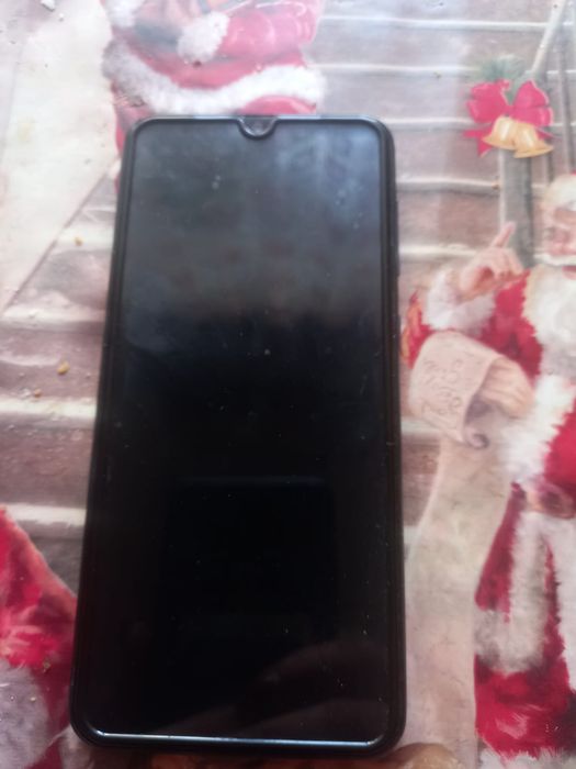 Samsung a50 в хорошем состоянии