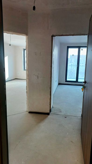 Продава се Двустаен апартамент в София, Център - 69 кв.м за 3985 €/кв.м - Снимка #4