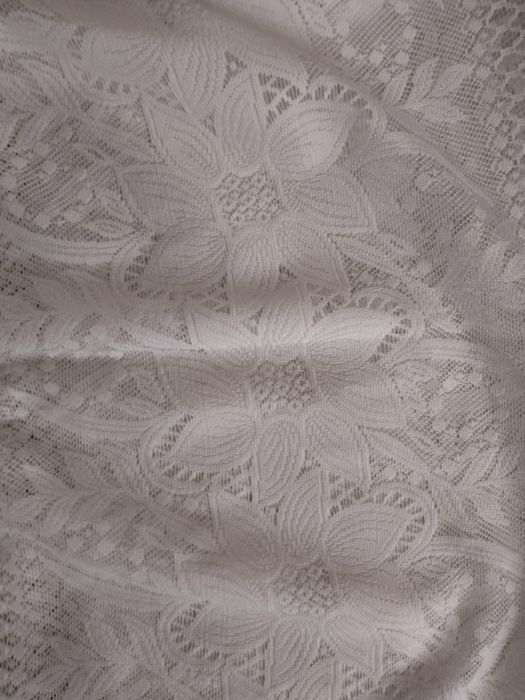 Perdea albă Pașcani nouă