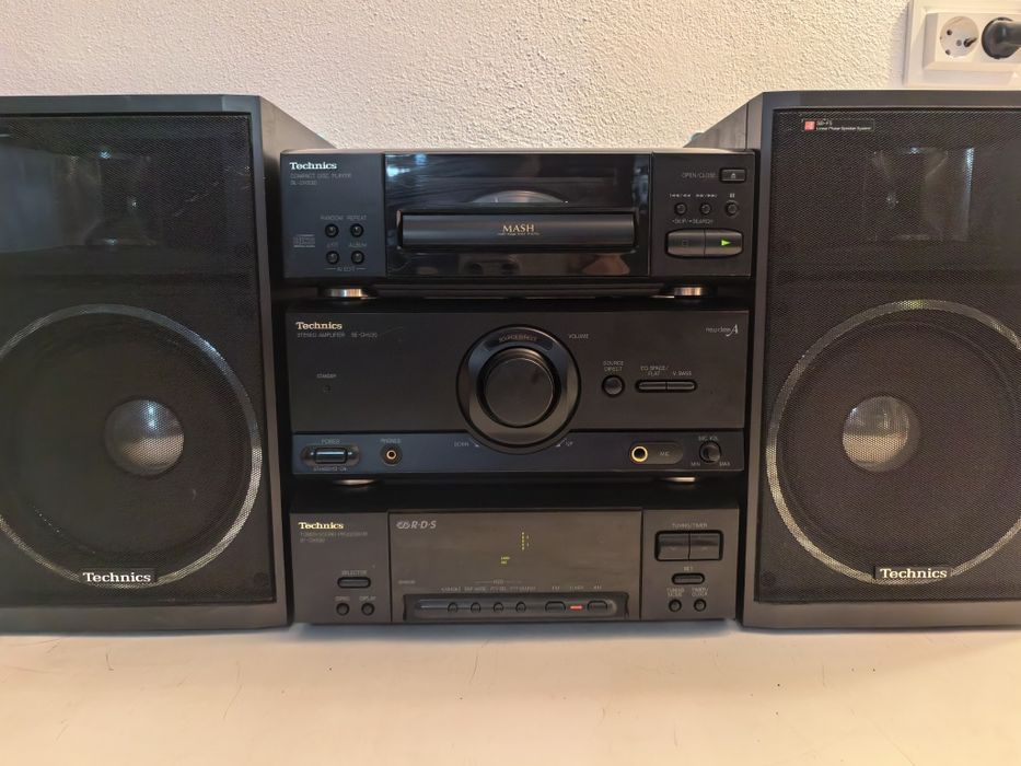 Combina Technics SE SL ST CH530 CD Tuner procesor sunet Boxe Technics SB F5